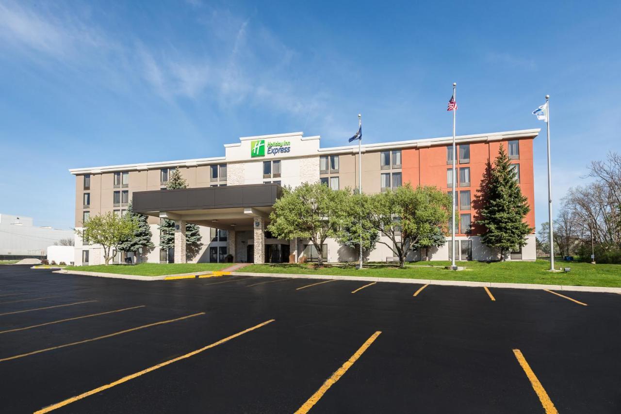 Holiday Inn Express Flint-Campus Area By Ihg Экстерьер фото