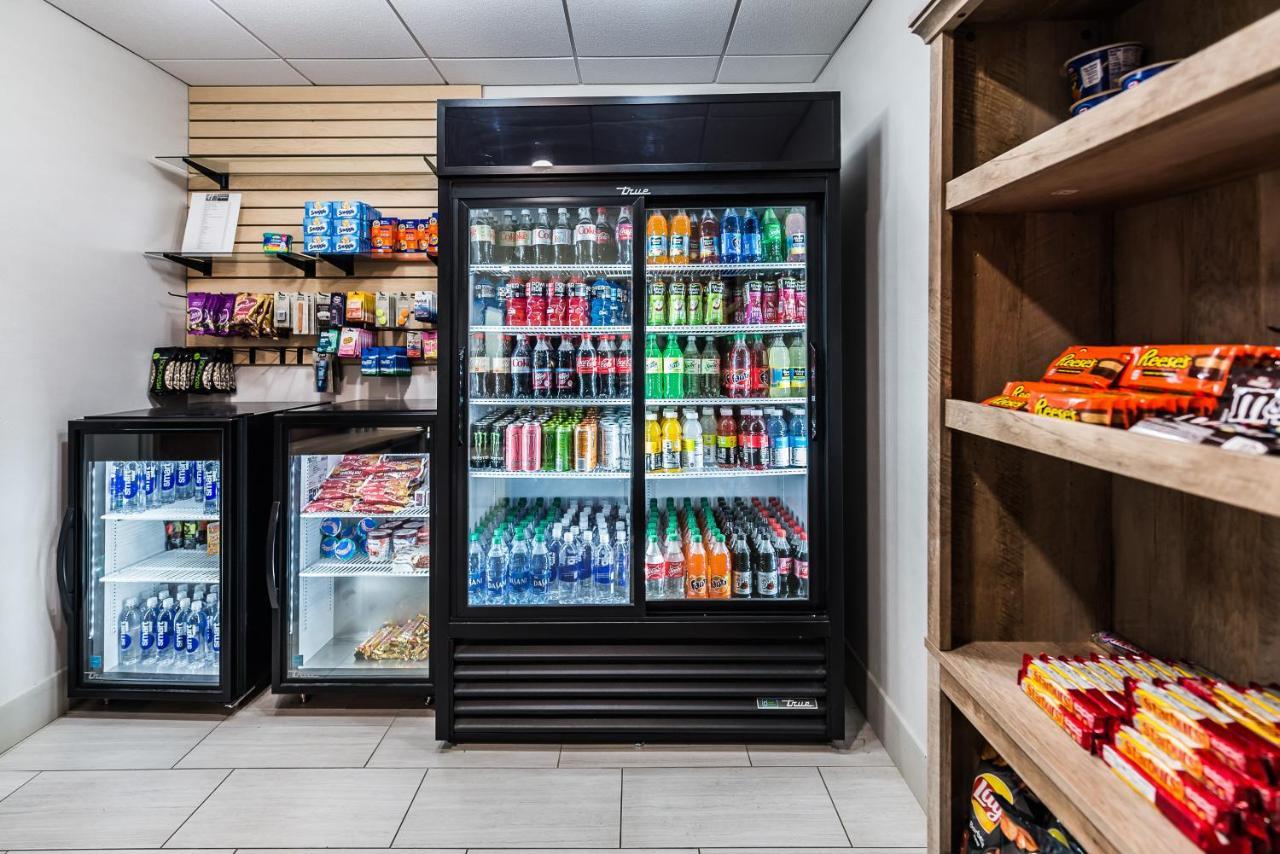 Holiday Inn Express Flint-Campus Area By Ihg Экстерьер фото