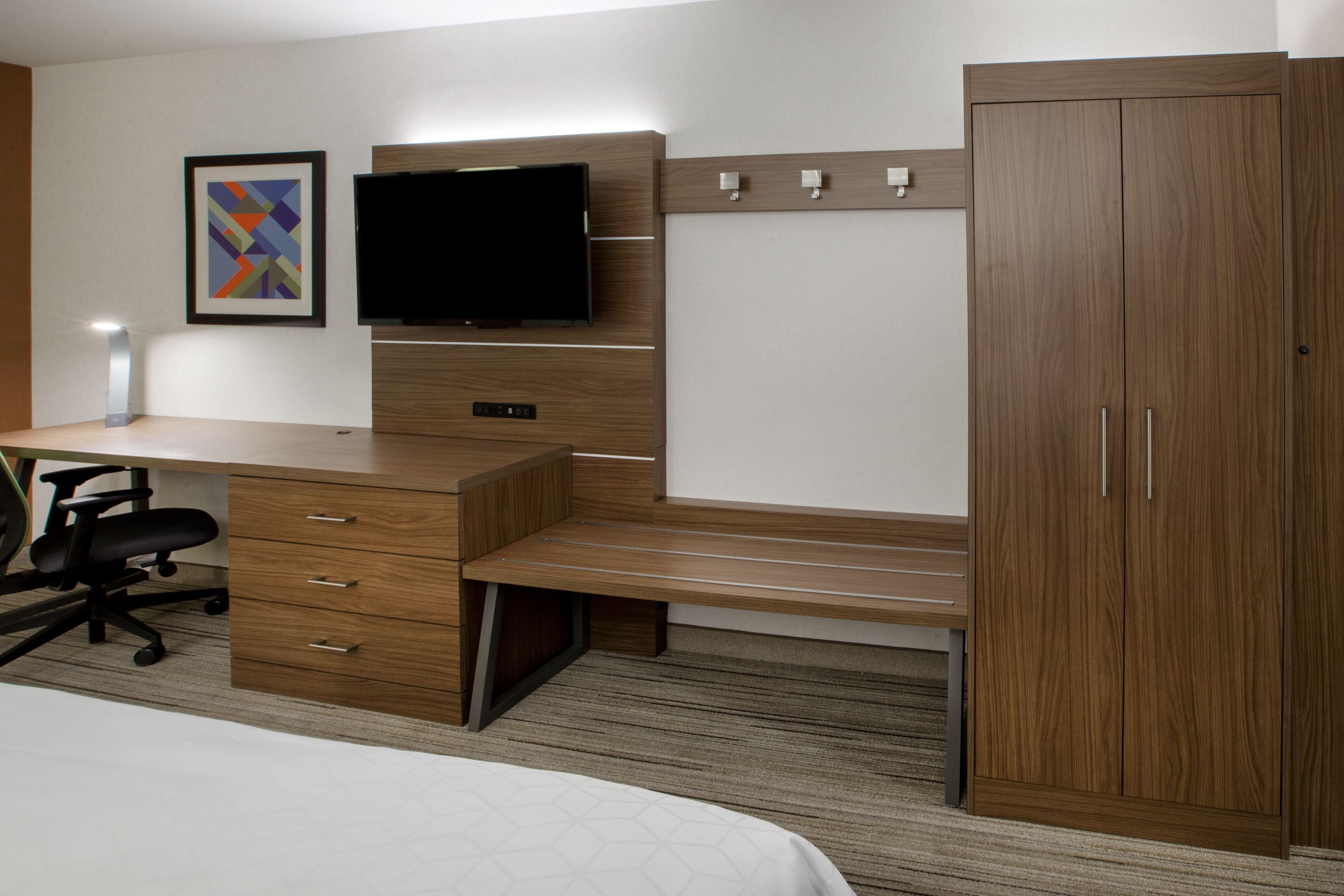 Holiday Inn Express Flint-Campus Area By Ihg Экстерьер фото