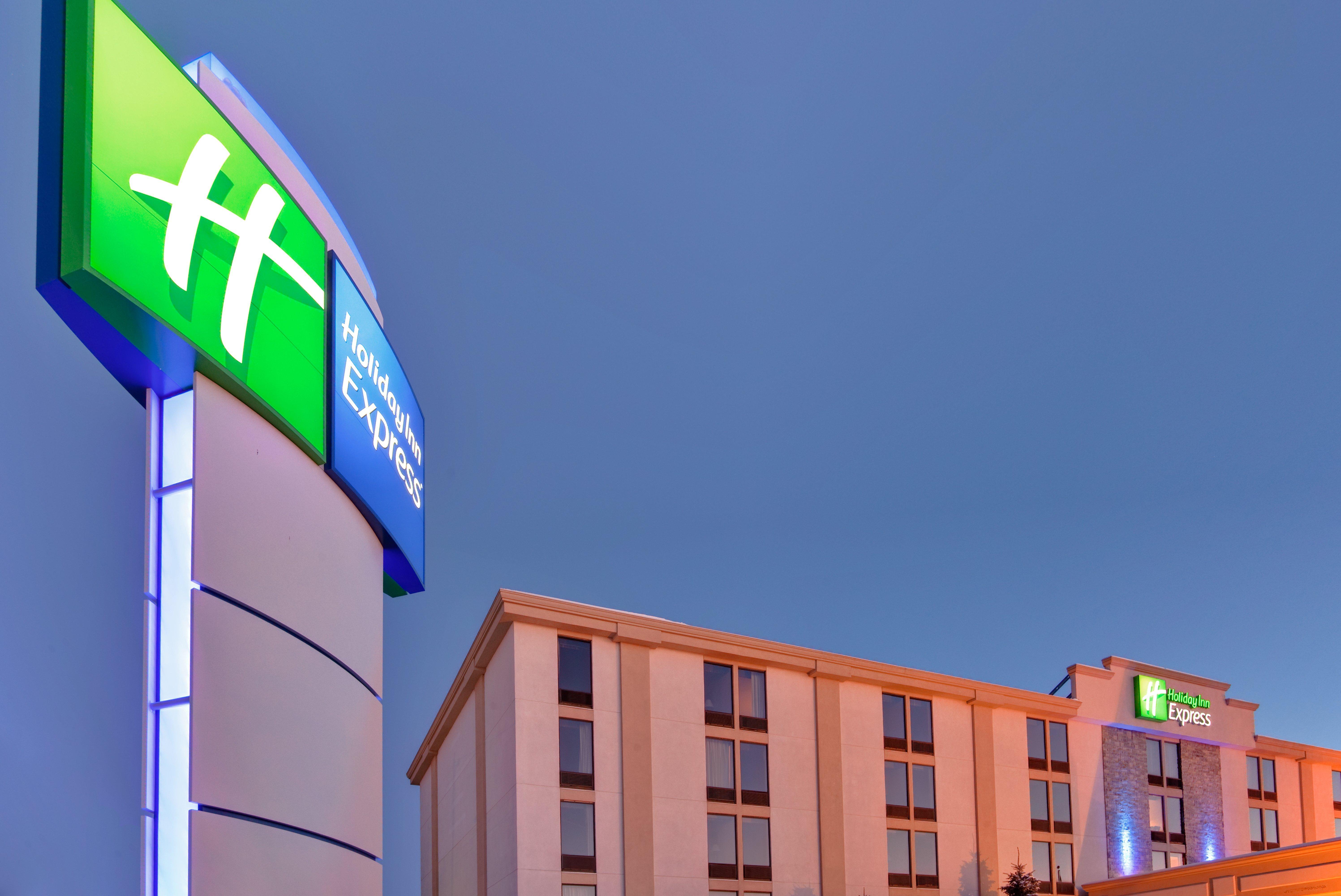 Holiday Inn Express Flint-Campus Area By Ihg Экстерьер фото