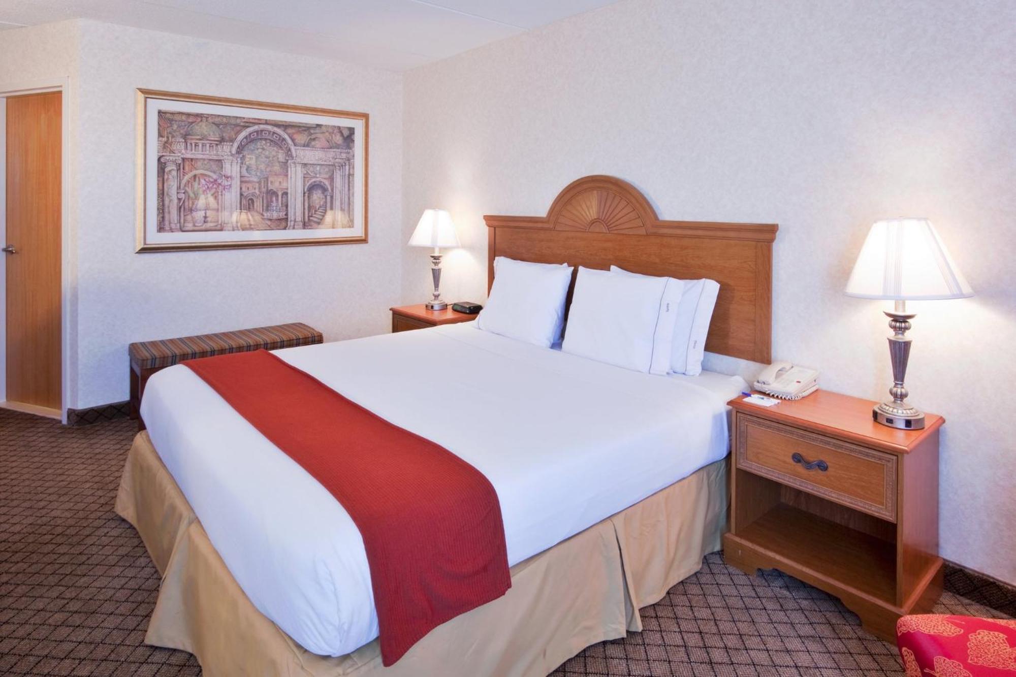 Holiday Inn Express Flint-Campus Area By Ihg Экстерьер фото
